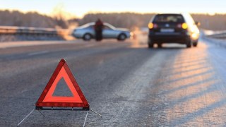 На Львівщині внаслідок зіткнення автівок загинуло троє людей