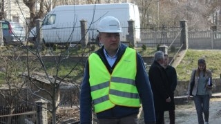 Садовий повторно виставить на сесію питання про виділення Карпатам землі на стадіоні Україна