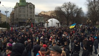 Львівський євромайдан сьогодні оголосить бойкот товарам і торговельним маркам, що належать депутатам з Партії Регіонів