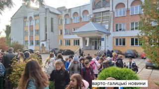 У Дрогобичі замінували майже всі навчальні заклади міста