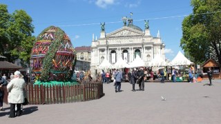 Із 8 квітня у Львові стартує Великодній ярмарок