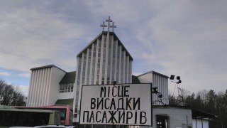 Українські Церкви відпустили у вільне плавання