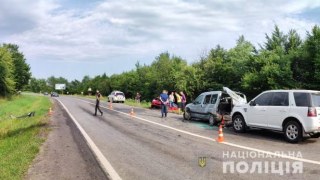 На Львівщині у потрійному ДТП постраждали п'ятеро людей