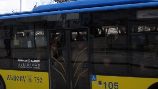 Тролейбус №12 не їздитиме завтра через ремонт вул. Широкої