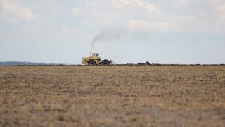 Одна із сільрад на Золочівщині незаконно передала фірмі 200 га землі в оренду