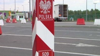 На кордоні з Польщею – черги на 280 автівок