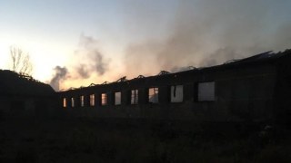 14 рятувальників гасили пожежу у будівлі на Сокальщині