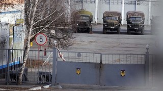 Львівська міліція просить облраду допомогти розблокувати військові частини
