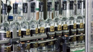 Мешканці Львівщини найбільше витрачають грошей на алкогольні напої