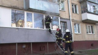 У Львові у двох квартирах виникли пожежі