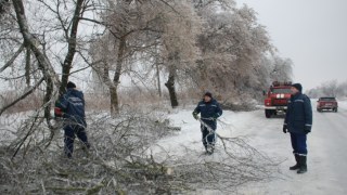 Львівобленерго продовжує відновлення електропостачання на Львівщині