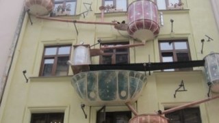 Міськрада пообіцяла демонтувати ванночки на Сербській, 3 до 5 грудня