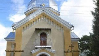У одному із сіл Буської ОТГ пограбували церкву