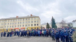 Лісники протестують проти звільнення директора ДП “Бродівський лісгосп”