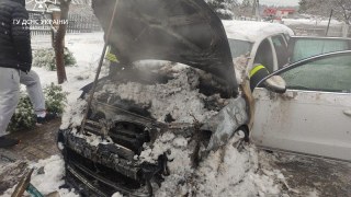 За добу на Львівщині згоріли Renault Scenic, Volkswagen Passat B7 та ВАЗ