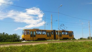 У Львові трамвай №8 наїхав на жінку, її здоров'ю нічого не загрожує