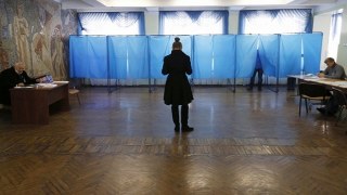 Невирішене питання Донбасу матиме вплив на прийдешні вибори, – експерти