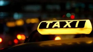 У Львові звільнили двох таксистів, які завищували ціни