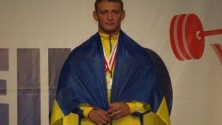 Львів'янин Роман Мартиненко встановив світовий рекорд у юніорському чемпіонаті з пауерліфтингу