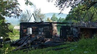 На Львівщині вночі згорів житловий будинок