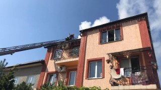 33 рятувальники гасили пожежу в будинку у Винниках