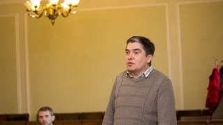 Суд на два місяці відсторонив від посади львівського пам'яткоохоронця Василя Петрика