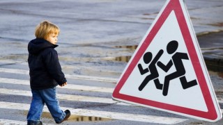 Львівська міліція просить дітей бути уважнішими на дорозі