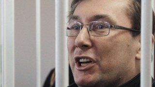 Луценка залишили у в'язниці, його захист звернеться у Європейський суд: хроніка справи екс-міністра