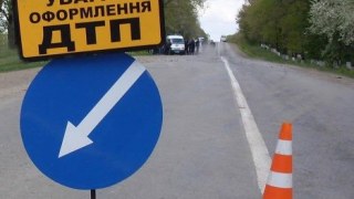 На Львівщині автомобіль збив на смерть жінку та втік з місця ДТП
