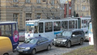 Мешканці Львівщини віддають перевагу трамваям та тролейбусам