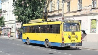 У Львові у неділю рух транспорту продовжать