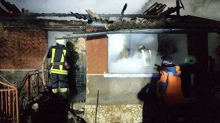 На Самбірщині через пожежу в житловому будинку загинули батько і син