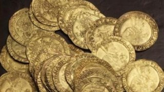 Німець хотів вивезти з України старовинні монети та банкноти