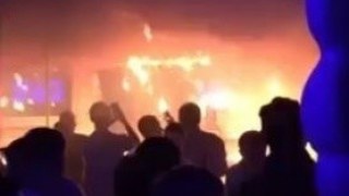 14 осіб госпіталізовано внаслідок пожежі у клубі Мі100