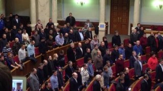 Екстрене засідання Верховної ради відкрив Руслан Кошулинський