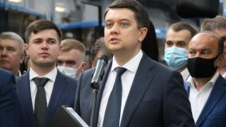 16 нардепів з Львівщини не підтримали відставку Разумкова