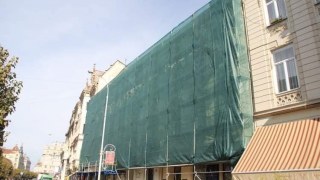 На проспекті Шевченка львів'янин прикриваючись реконструкцією добудував собі поверх