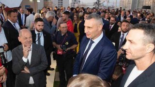 Віталій Кличко попросив канцлера Шольца пришвидшити передачу Україні далекобійних ракет