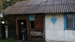 На Яворівщині виникла пожежа у будівлі