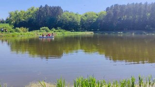 На Львівщині під час купання у озері потонув підліток