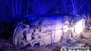 На Львівщині перекинулося авто – постраждали двоє дітей та 35-річна жінка