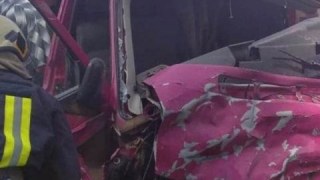 На Стрийщині зіткнулися мікроавтобус і вантажівка: постраждали четверо осіб