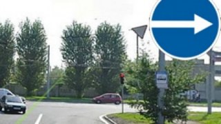 З початку року на Львівщині вкрали 30 дорожніх знаків