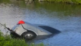 На Львівщині п'яний водій заїхав у водойму та загинув