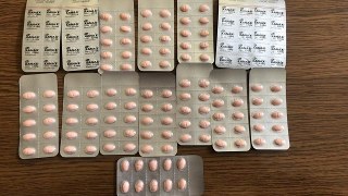 Львівські митники у посилці із Греції виявили нарковмісні таблетки