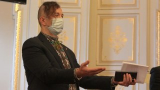Депутат Леонов за рік заробив 25 тисяч гривень
