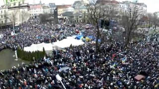 Понад 20 тисяч людей зібрались на віче у Львові