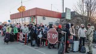 За шість днів кордон з Польщею перетнули понад 450 тисяч українців