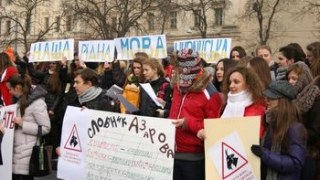Студенти-філологи відзначили день рідної мови у Львові