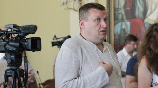 Депутат Адамик придбав автівку Тoyota Land Cruiser за 2,5 млн грн
